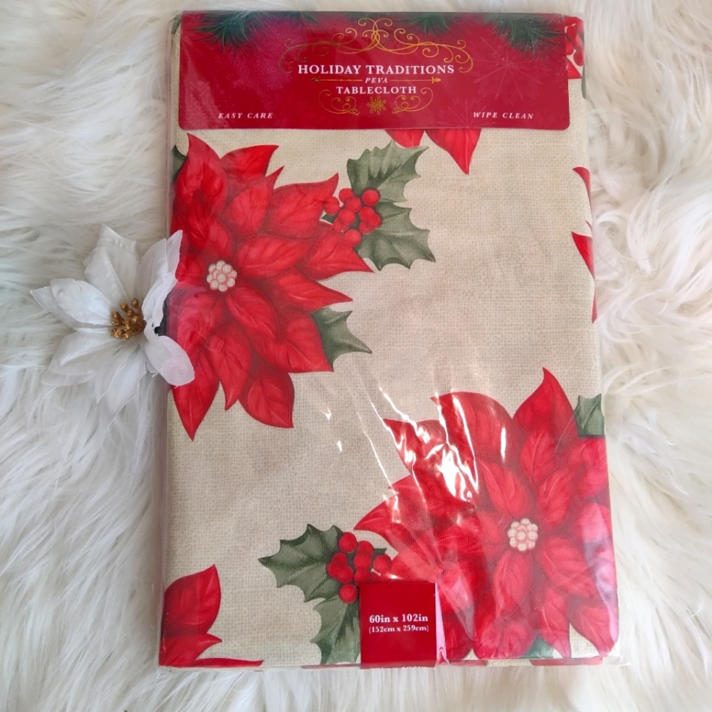 60x 102" Holiday Traditions Peva Table cover. Poinsettia design. NWT!